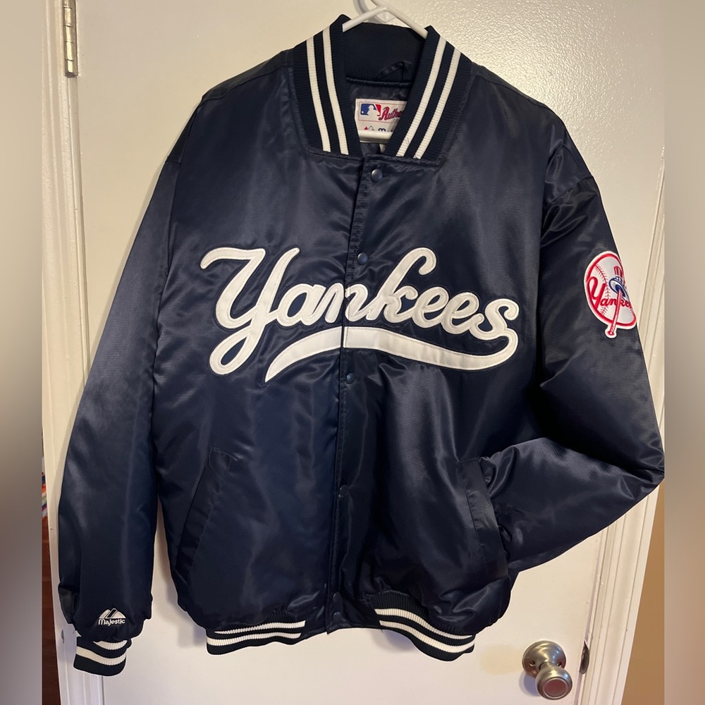 Vintage Majestic NY Yankees Dugout Bomber Jacket size XL Navy MLB